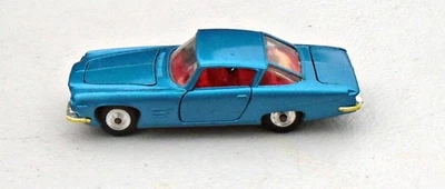 Corgi Toys Ghia L64 带克莱斯勒 V8 #241 蓝色 — 第 1/4 张图片