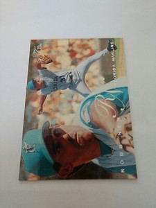 1995 Flair Baseball Card #140 Robb Nen Florida marlins 