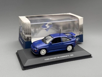 Ford Escort RS Cosworth 1992 azul escala 1:43 Solido Foto 1 de 4