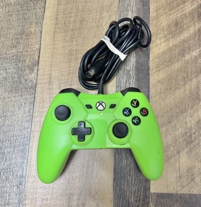 Mando para juegos Power A con cable Xbox One verde lima 1428124-01 Xbox One - Imagen 1 de 2