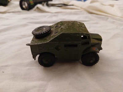 Macchina Camion DINKY TOYS - Military Fielo Artillery n. 688 - Immagine 1 di 4