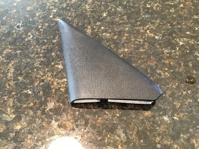 VOLVO 850 PASSENGER LEFT DOOR MIRROR INTERIOR COVER TRIM BLACK UNMARKED 6846427 - Image 1 of 4