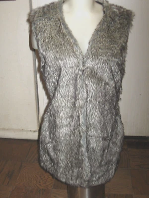 ATMOSPHERE LIGHT BROWN SLEEVELESS FAUX FUR WOMENS LONG VEST   Sz 12 - Image 1 of 4