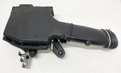 09-13 Silenciador de admisión genuino OEM BMW E92 335xi N55 13717599284 335i E90 Foto 1 de 4