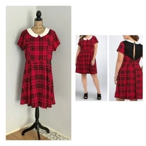 Torrid Plaid Lace Back Skater Dess with Peter Pan Collar Sz 2 - Picture 1 of 9