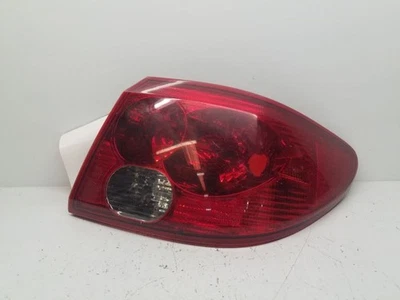 Luz trasera de pasajero sedán para 03-05 SATURN SERIE L 3959 Foto 1 de 4