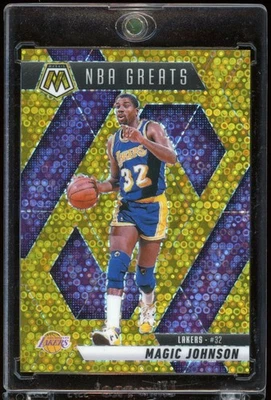 Mosaico Panini 2024-25 Magic Johnson #296 NBA Greats Fast Break Gold/10 Foto 1 de 2