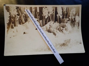 1920-s BABY GIRL IN WHITE w FLOWERS POST MORTEM  ORIGINAL VINTAGE PHOTO - Picture 1 of 2