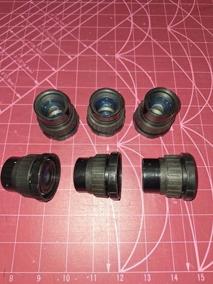 PVS 15 或 PVS 18 夜视镜头总成 — 第 1/2 张图片