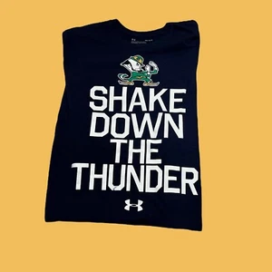 Under Armour Notre Dame Shake Down The Thunder T-shirt Navy Blue Medium - Picture 1 of 9