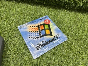 Microsoft Windows 98 Upgrade CD-ROM + COA Key GENUINE ORIGINAL #6o - Picture 1 of 2