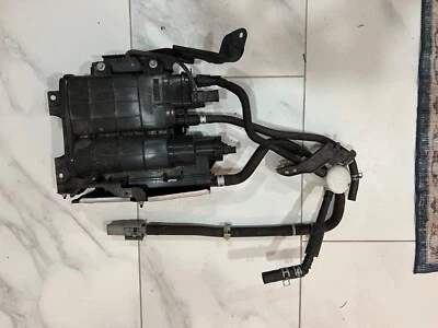 Mazda MX-5 Miata 2016-2023 bote evaporador de combustible bote de vapor con manguera y conjunto de soporte Foto 1 de 4