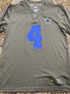 Camiseta deportiva limitada de los Dallas Cowboys Dak Prescott Nike Salute To Service talla juvenil XL Foto 1 de 4