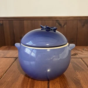 Le Creuset Mini Blueberry Cocotte JDM Vegetable Series 0.6L 20oz Gres Usado - Imagen 1 de 8