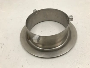 Bowen’s wafer S-type adapter to use with all associated soft box and reflector s - Picture 1 of 3