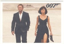 James Bond Archives 2009 Quantum Of Solace Chase Card DL17
