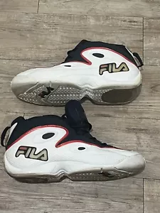 Deadstock Size 13 Fila 1997 Grant Hill 3 Navy Blue Detroit Pistons VTG Rare - Picture 1 of 12