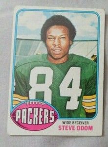 1976 Topps Green Bay Packers Football Card Pick one