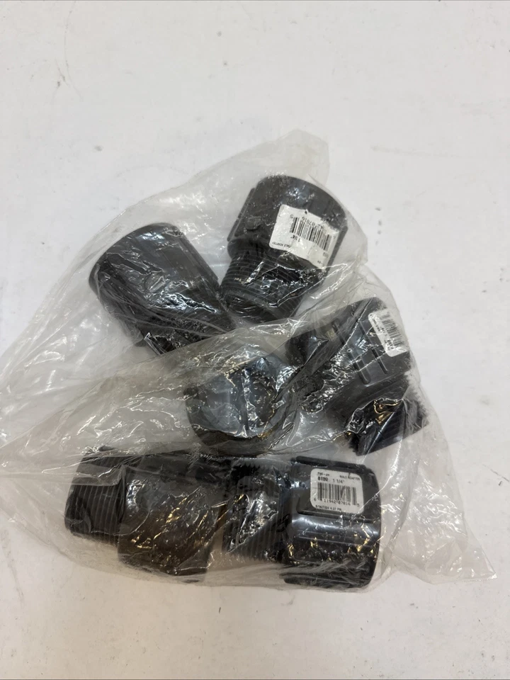 Adapter Sch80 1.25 " SxMPT Charlotte Pipe Foundry PVC 08109 1200