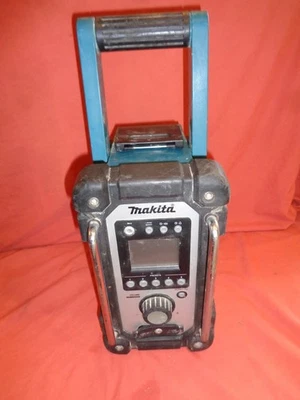 Makita 18v 240v White DMR109 Dab / FM Job Site Radio - Image 1 of 4