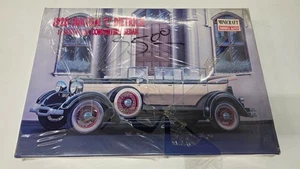 MINICRAFT ACADEMY 1928 LINCOLN L DIETRICH CONVERTIBLE SEDAN 1/16 SR - Picture 1 of 4
