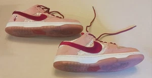 Nike Dunk Low Pro SB x StrangeLove Valentines Day Valentine's Day Sneakers Max - Picture 1 of 15