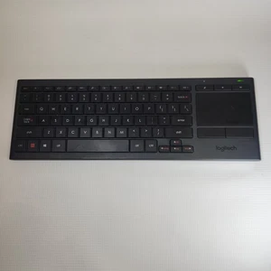 Logitech K830 Kabellose Tastatur Beleuchtet Wohnzimmer Bluetooth getestet funktioniert - Bild 1 von 9