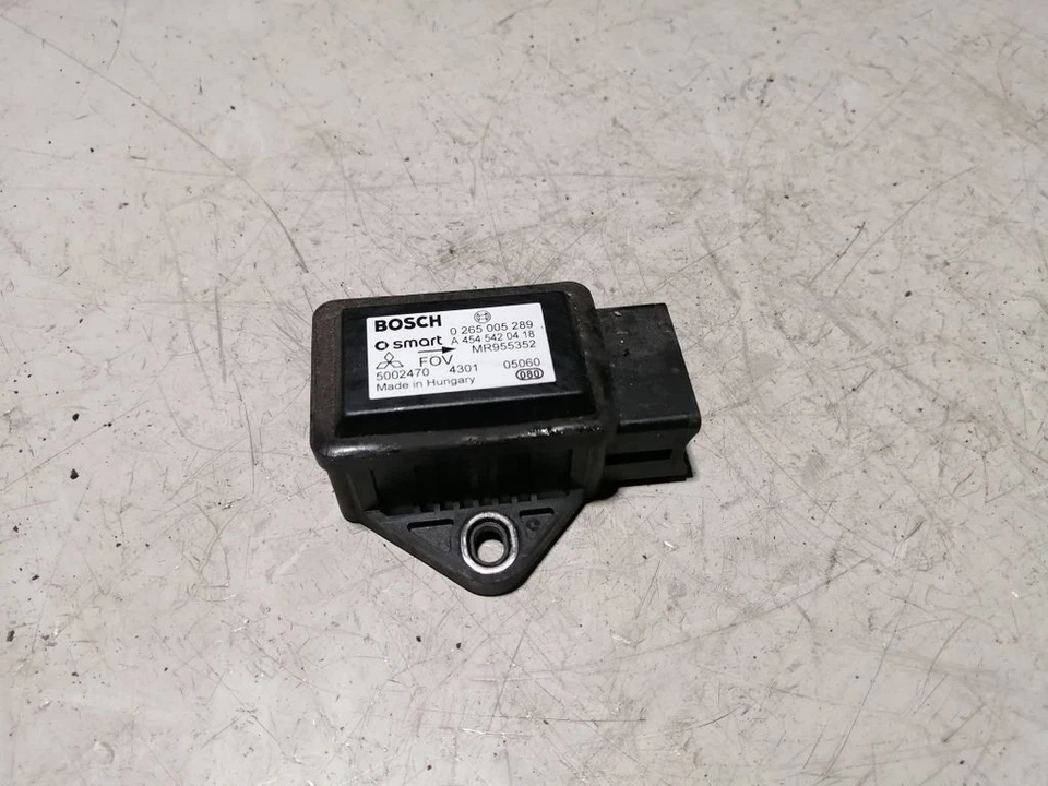 Smart ForFour I 2006 ESP acceleration yaw rate sensor A4545420418 ADV123068 - Image 1 of 3