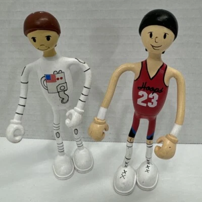 Lote 2 Figuras Bendo de Goma Galaxia Niño, Comandante Galaxia Jugador de Baloncesto Foto 1 de 3