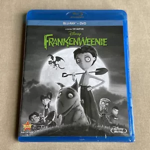 Frankenweenie (Blu-ray & DVD 2012 NEW) Disney Tim Burton Stop-Motion Comedy Film - Picture 1 of 7
