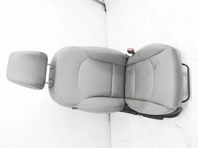 Kia Forte 2020-2021 sedán asiento de pasajero delantero derecho sin calefacción - tela gris Foto 1 de 4