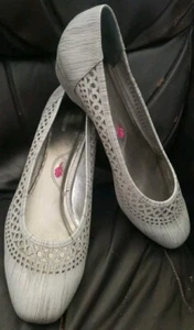 Ros Hommerson TINA 74029 Women's SILVER STRIPE Dress Shoe Size 12 WIDE  - Picture 1 of 6