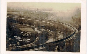 Curva a ferro di cavallo Ableman con treno merci 1910 RPPC foto reale WI - Foto 1 di 2