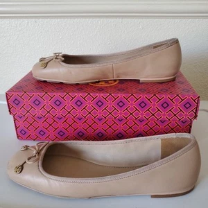 Zapatos para mujer Tory Burch Laila Driver punta cuadrada ballet planos arco beige talla 9” - Imagen 1 de 18