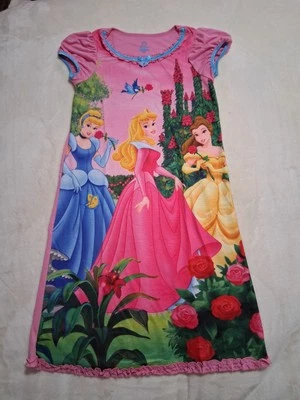 Camisola rara HTF Disney Store princesa Cinderela manga curta tamanho L juvenil - Imagem 1 de 4