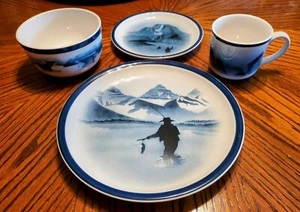 Big Sky Carvers FLY FISHING Stoneware 4 PC. SET/S Blue & White ~ T. Norby 2000 - Picture 1 of 23