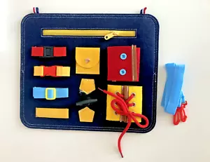 Kinder Montessori Spielzeug Busy Board Motorikbrett für Fertigkeiten und Selbst - Bild 1 von 9