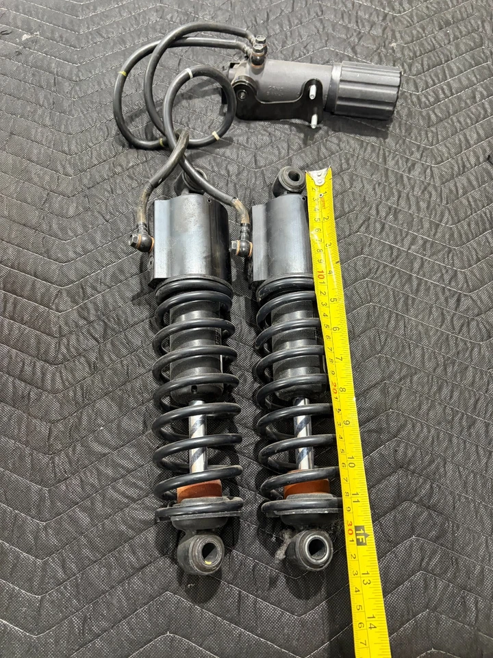 Amortiguadores traseros ajustables Harley Davidson Touring 2009-23 54000144 Foto 1 de 4