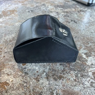 Estuche Buscador de Cuero Mamiya para Buscador de Prismas Mamiya RB67 Foto 1 de 4