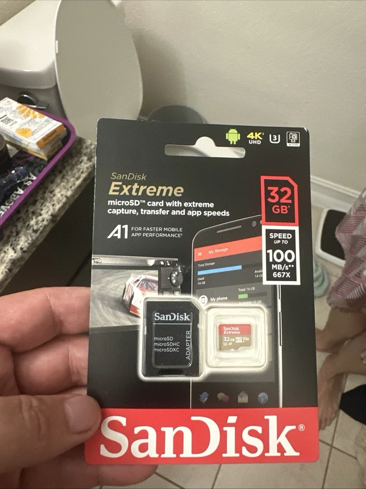 SanDisk Extreme MicroSD Card with Extreme Capture transfer app speeds 32GB... - Image 1 of 1