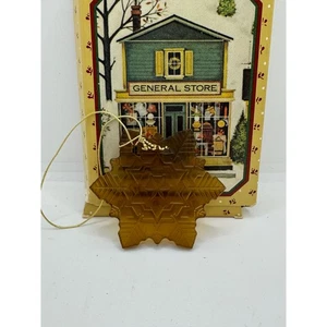 Avon Collectible Leaf Ornament In Original Box - Picture 1 of 1
