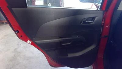 Used Rear Left Door Interior Trim Panel fits: 2015 Chevrolet Sonic  Grade A Foto 1 de 4