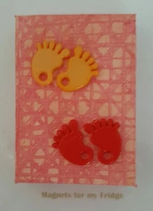 HIPPY HANG TEN FEET ON CANVAS FRIDGE MAGNET - M219 - Picture 1 of 3