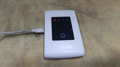 Vodafone R218 Mobile Wifi HOTSPOT Dongle Internet DNGL93 - Immagine 1 di 4