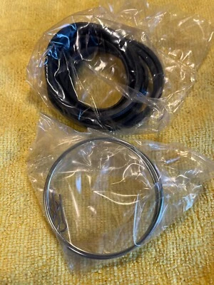 2-Beck/Arnley Front Brake Caliper Kits for Saab 99, 900, Mercury Capri Foto 1 de 2