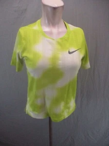 NIKE DRI-FIT COLOR CHANGING SWOOSH Size L Kids Short Sleeve Athletic T-Shirt 772 - Picture 1 of 9