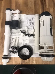 5X WC CISTERN KIT WITH INLET VALVE & DUAL FLUSH BUTTON FILL HEIGHT ADJUSTABLE - Picture 1 of 8