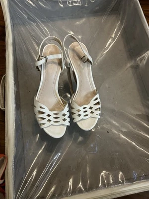 BCBGeneration 银色 — 第 1/2 张图片