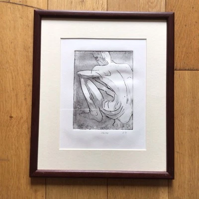 Figura Cicely Dewe (1931-2025) edición limitada 1/9 grabado titulado agachado fecha 1996 Foto 1 de 4