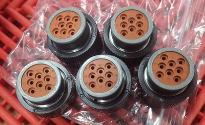 New (5) Deutsch  HDP26-18-8PN Circular Male Connector 8 Pos - Image 1 of 4